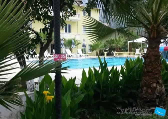 Green Stars Hotel